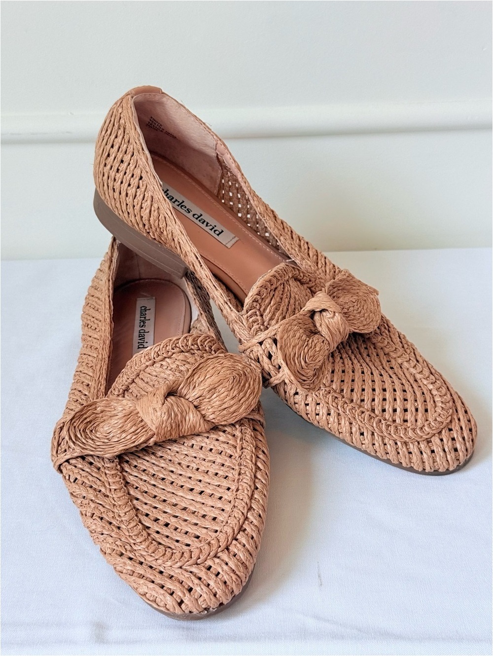 Charles David Woven Raffia Bow Loafers Beige Tan Slip On Flats Women's 10M - Picture 3 of 9